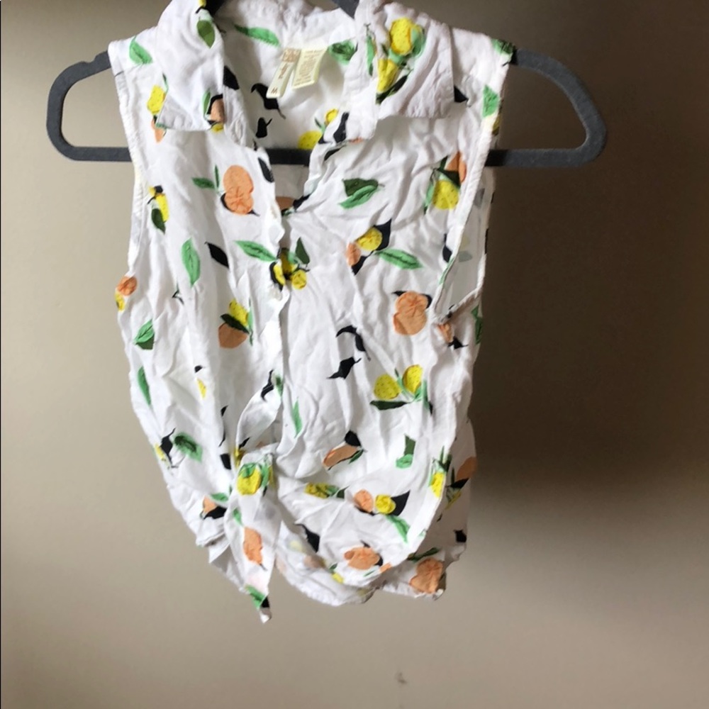 Lemon 🍋 tank top